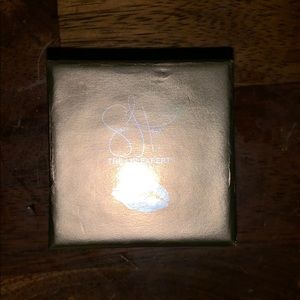 Sara Happ lip exfoliating scrub